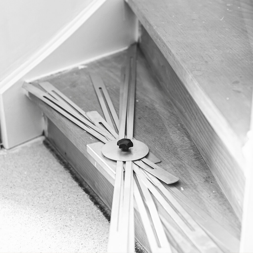 FORESTEA - Profilé de transition rénovation d'escalier stratifié Terrazzo Grey 1300 x 56 x 12 mm - large