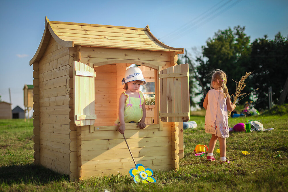 TIMBELA - Timbela M550-1 Maison en bois pour enfants SANS PLANCHER - 112x146xH152cm / 1.1m2 - large