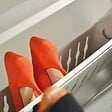 DMORA - Meuble à chaussures moderne avec 4 portes battantes, 100% Made in Italy, Meuble à chaussures entrée double profondeur, 67x28h147 cm, couleur chêne foncé et blanc - vignette