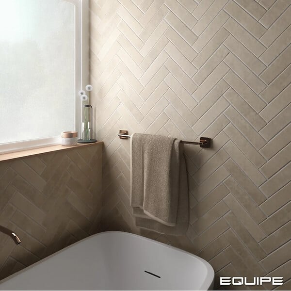EIFFEL ART CONSTRUCTION - carrelage sol / mur effet zellige bejmat beige 6x24,6 cm mate ARGILE SIENA (vendu par boite de 0.50m2) - large
