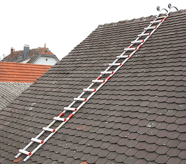 Crochet de faîtage pour échelle de toit Safein