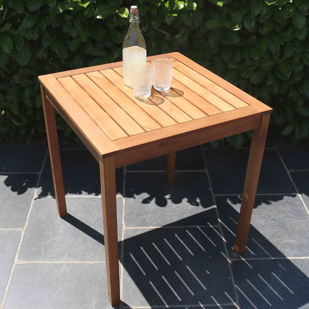 table bistrot carrée en bois d'eucalyptus