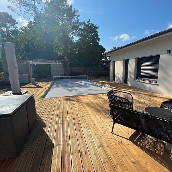 TERRASSEENBOISFR - Planches de terrasse Pin autoclave Marron pour 80 m², Longueur 5,1 m. - large