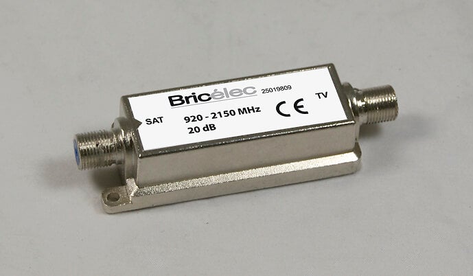 BRICELEC - Amplificateur de ligne satellite 20dB - large