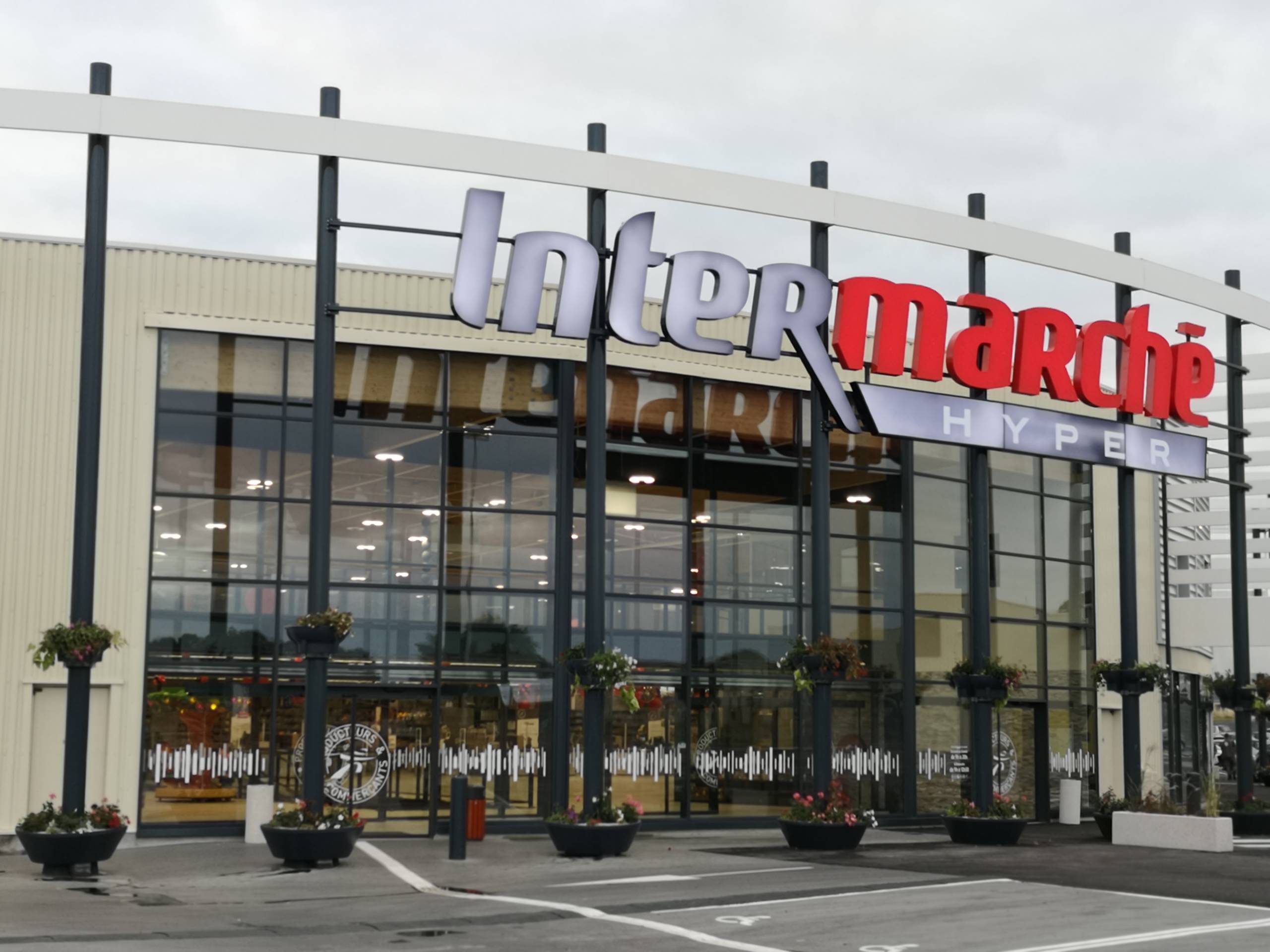 Intermarché HYPER Bourg Achard